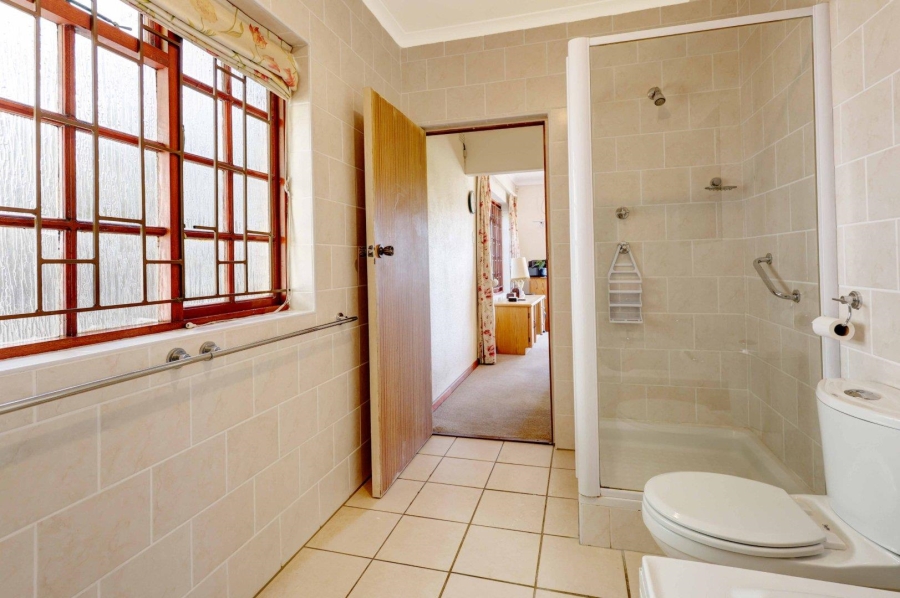 4 Bedroom Property for Sale in Welgemoed Western Cape